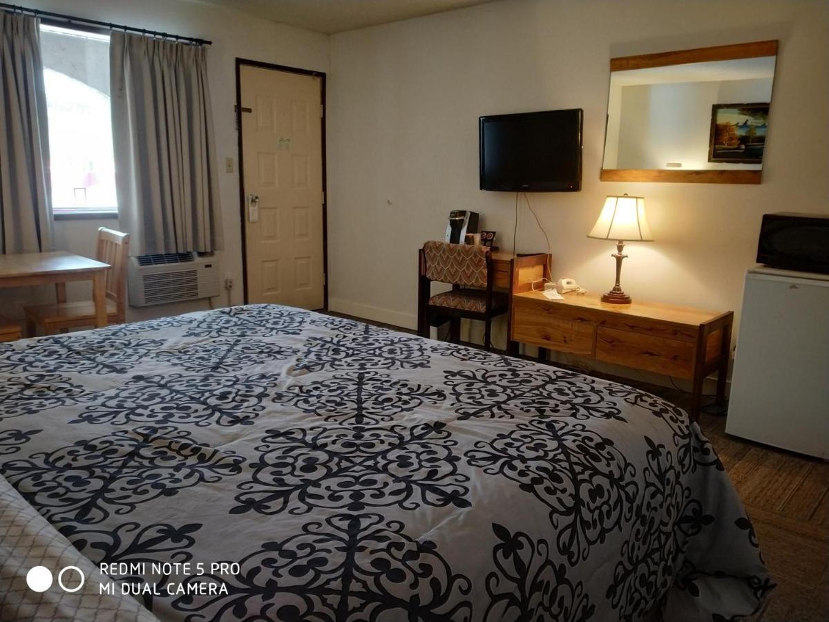 Pleasant Valley Motel Houston エクステリア 写真