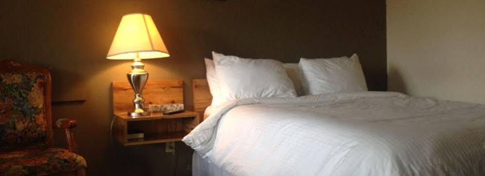 Pleasant Valley Motel Houston エクステリア 写真